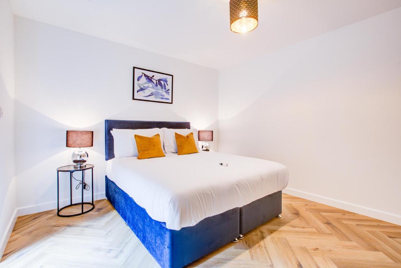 Hybrid Resi - London, Mitcham Close To Tooting And Wimbledon Мітчем Екстер'єр фото